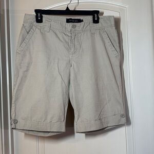 Calvin Klein Jeans Bermuda Shorts size 10 F-1161